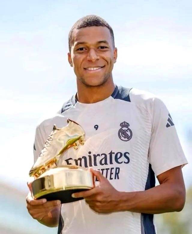 亚冠精英半场：牟再现破僵，朴青孝屡献神扑，江原1-0武里南联